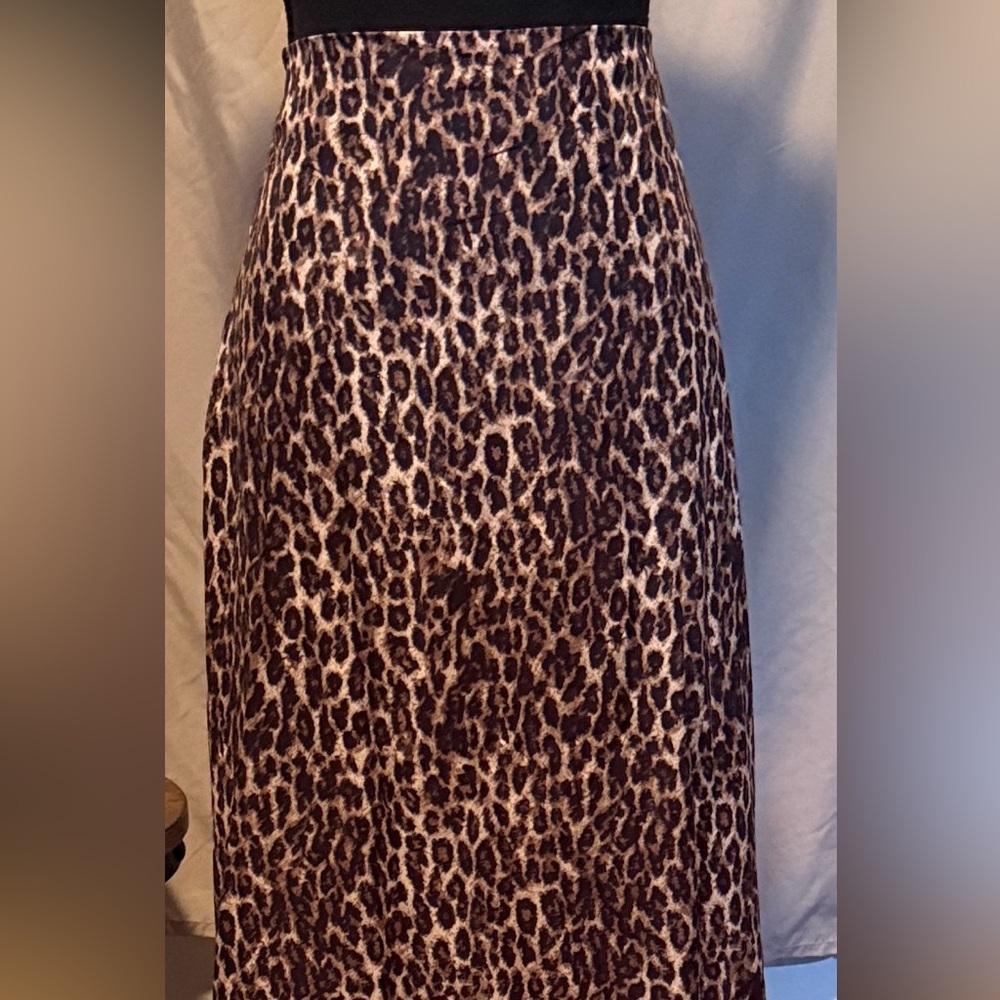 Leopard Print Midi Skirt